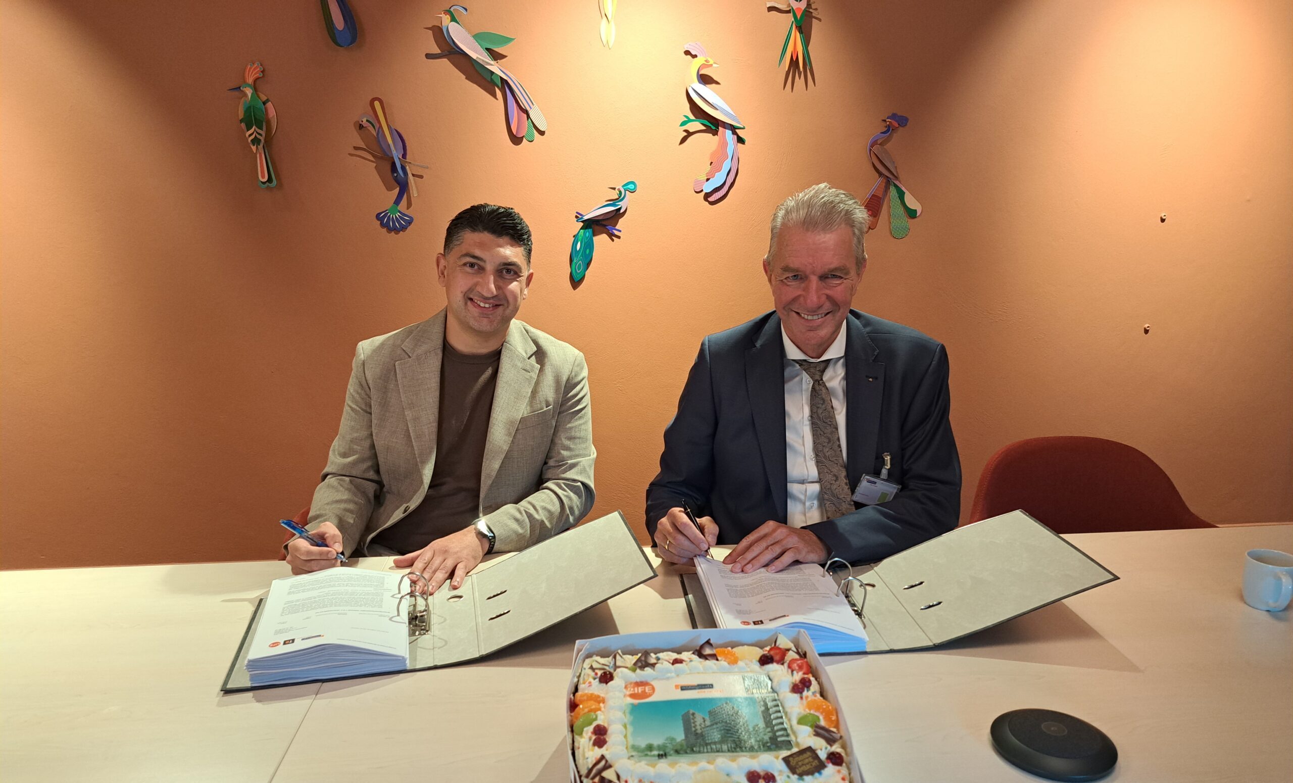 Gabriël Kaplan directeur-bestuurder bij Woningstichting de Woonplaats en Albert ten Brinke CEO bij Ten Brinke.